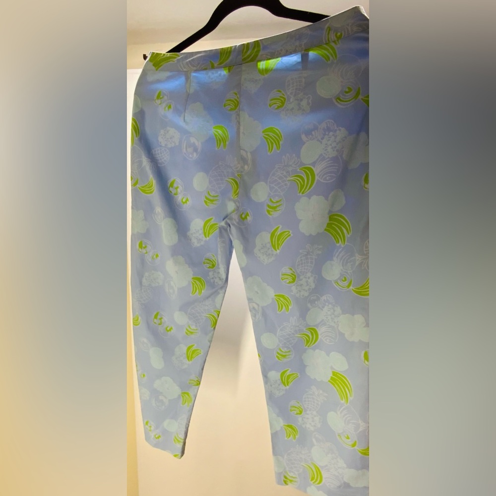 Lily Pulitzer Pineapple Print Blue Capri Pant